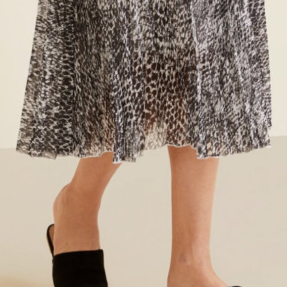 Garnet Hill SZ4 Snakeskin Micro Pleated Midi Skirt Career Old Money Capsule Prep - Picture 4 of 10